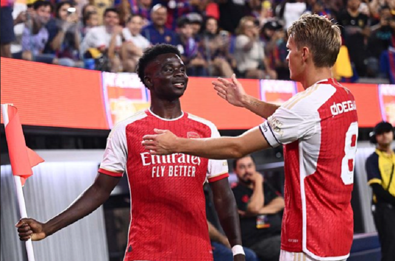 tro-ly-arsenal-phan-hoi-khi-leverkusen